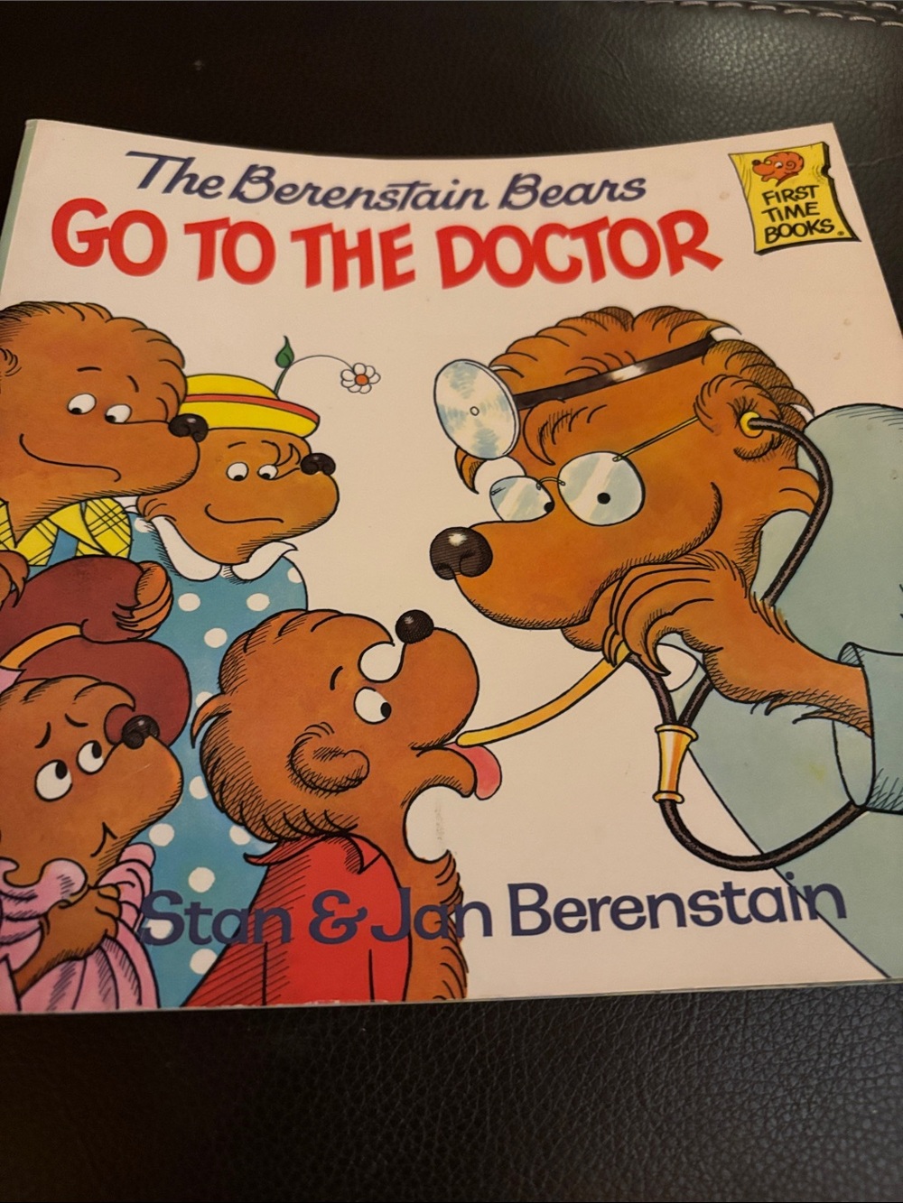Go to the Doctor - book The Berenstain Bears